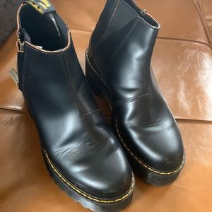 Dr.Martens